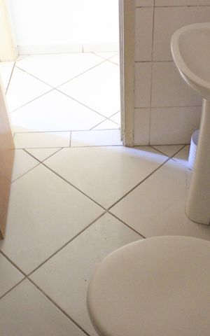 Apartamento à venda com 47m², 2 quartos e 1 vagaBanheiro Social