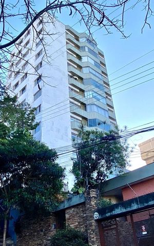 Apartamento à venda com 175m², 3 quartos e 2 vagas Apartamento à venda com 175m², 3 quartos e 2 vagasFachada do Prédio