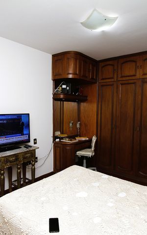 Apartamento à venda com 175m², 3 quartos e 2 vagas Suíte