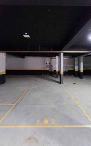 Apartamento à venda com 52m², 2 quartos e 2 vagas Apartamento à venda com 52m², 2 quartos e 2 vagasGaragem