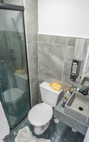 Apartamento para alugar com 39m², 2 quartos e sem vagaBanheiro