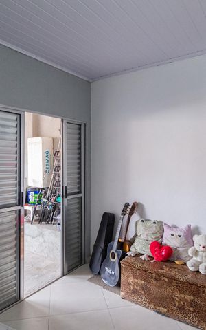 Casa à venda com 150m², 4 quartos e sem vaga Casa à venda com 150m², 4 quartos e sem vagaQuarto