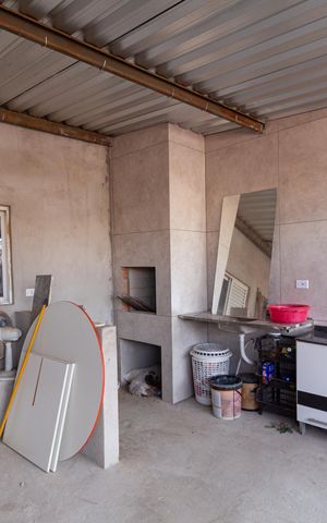 Casa à venda com 150m², 4 quartos e sem vaga Casa à venda com 150m², 4 quartos e sem vagaÁrea de serviço