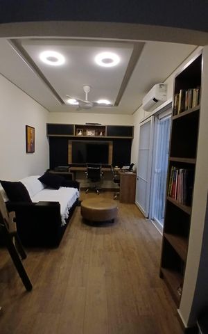 Casa à venda com 130m², 3 quartos e 3 vagas Casa à venda com 130m², 3 quartos e 3 vagasEscritório