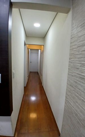 Casa à venda com 130m², 3 quartos e 3 vagas Casa à venda com 130m², 3 quartos e 3 vagasCorredor