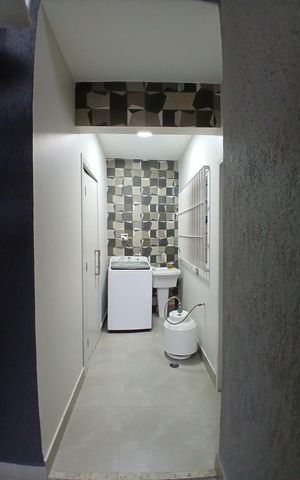 Casa à venda com 130m², 3 quartos e 3 vagas Casa à venda com 130m², 3 quartos e 3 vagasÁrea de Serviço