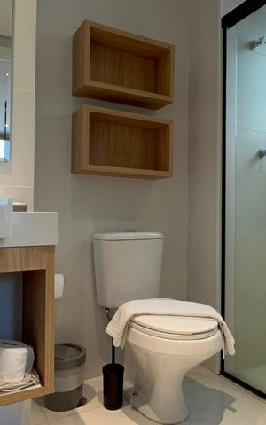 Apartamento para alugar com 32m², 1 quarto e sem vaga Apartamento para alugar com 32m², 1 quarto e sem vagaBanheiro da Suíte