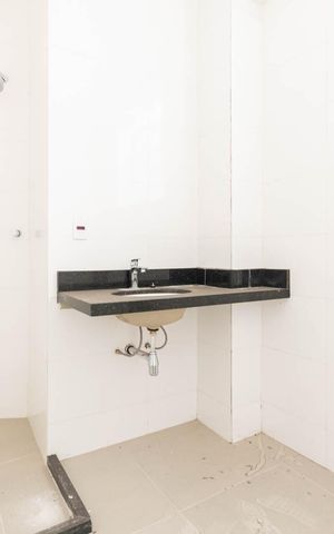 Apartamento à venda com 170m², 3 quartos e 1 vagaBanheiro Suíte