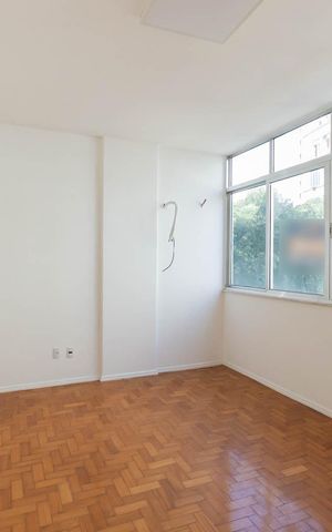 Apartamento à venda com 170m², 3 quartos e 1 vagaSuíte