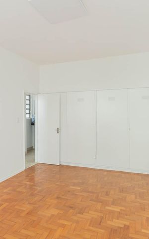 Apartamento à venda com 170m², 3 quartos e 1 vagaQuarto 2