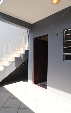 Casa à venda com 180m², 3 quartos e 2 vagasQuintal