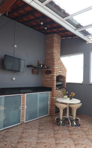 Casa à venda com 180m², 3 quartos e 2 vagasEspaço Gourmet