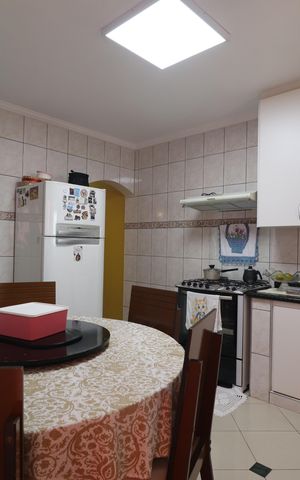 Casa à venda com 180m², 3 quartos e 2 vagasCozinha