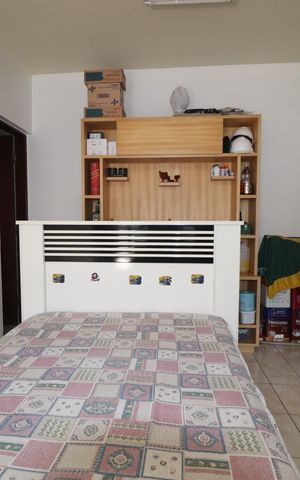 Casa à venda com 180m², 3 quartos e 2 vagasEdícula - Quarto