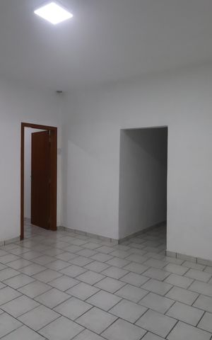 Casa para alugar com 350m², 3 quartos e 2 vagasSala 1