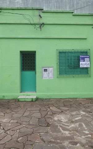 Casa para alugar com 350m², 3 quartos e 2 vagasFachada