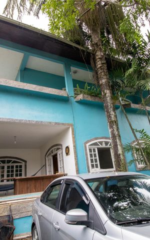Casa de condomínio para alugar com 333m², 5 quartos e 2 vagas Casa de condomínio para alugar com 333m², 5 quartos e 2 vagasQuintal