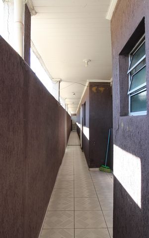 Casa para alugar com 60m², 2 quartos e sem vagaCorredor