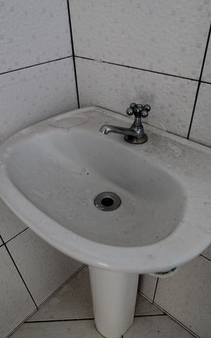 Casa para alugar com 60m², 2 quartos e sem vagaBanheiro