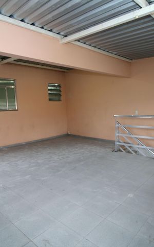 Casa à venda com 400m², 2 quartos e 2 vagasTerraço