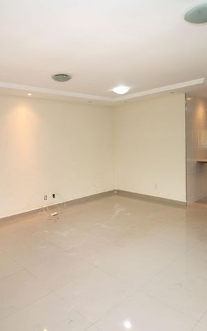 Casa à venda com 400m², 2 quartos e 2 vagasSala