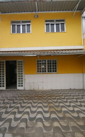 Casa à venda com 400m², 2 quartos e 2 vagasQuintal