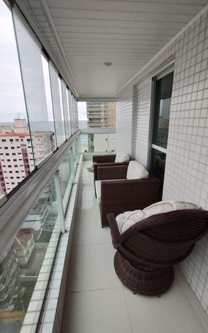 Apartamento para alugar com 130m², 3 quartos e 2 vagasVaranda