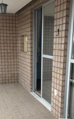 Apartamento à venda com 85m², 3 quartos e 1 vaga Apartamento à venda com 85m², 3 quartos e 1 vagavaranda