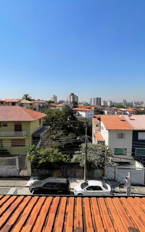 Casa à venda com 182m², 3 quartos e 3 vagas Casa à venda com 182m², 3 quartos e 3 vagasvista da varanda da suíte