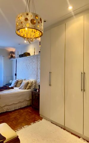 Apartamento à venda com 135m², 3 quartos e sem vaga Apartamento à venda com 135m², 3 quartos e sem vagaSuíte