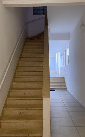 Apartamento à venda com 135m², 3 quartos e sem vaga Apartamento à venda com 135m², 3 quartos e sem vagaÁrea comum