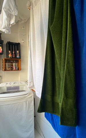 Apartamento à venda com 135m², 3 quartos e sem vaga Apartamento à venda com 135m², 3 quartos e sem vagaLavanderia