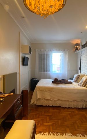 Apartamento à venda com 135m², 3 quartos e sem vaga Apartamento à venda com 135m², 3 quartos e sem vagaSuíte