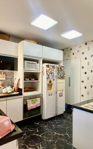 Apartamento à venda com 135m², 3 quartos e sem vaga Apartamento à venda com 135m², 3 quartos e sem vagaCozinha