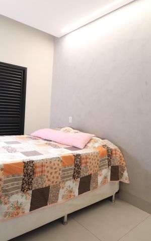 Casa para alugar com 170m², 4 quartos e 2 vagasQuarto 4 