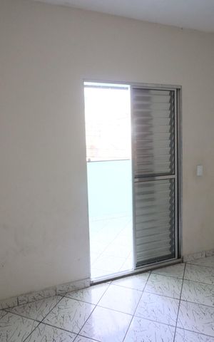 Casa à venda com 100m², 2 quartos e 1 vagaQuarto 