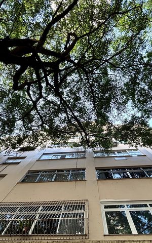 Apartamento para alugar com 135m², 3 quartos e 1 vaga Apartamento para alugar com 135m², 3 quartos e 1 vagaFachada