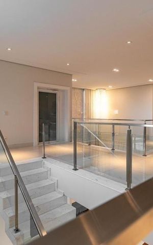 Casa à venda com 470m², 4 quartos e 2 vagas