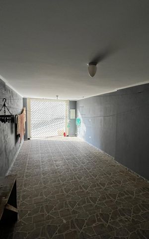 Casa à venda com 98m², 3 quartos e 1 vagaGaragem