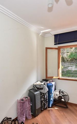 Casa de condomínio à venda com 280m², 3 quartos e 4 vagasQuarto 2