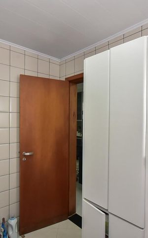 Casa de condomínio à venda com 280m², 3 quartos e 4 vagasÁrea de Serviço