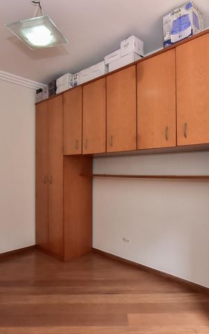 Casa de condomínio à venda com 280m², 3 quartos e 4 vagasQuarto 1