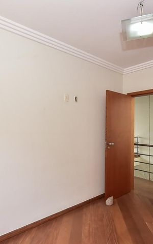 Casa de condomínio à venda com 280m², 3 quartos e 4 vagasQuarto 1
