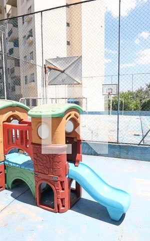 Apartamento à venda com 58m², 2 quartos e 1 vaga Apartamento à venda com 58m², 2 quartos e 1 vagaPlayground
