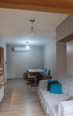 Apartamento à venda com 72m², 2 quartos e sem vaga Apartamento à venda com 72m², 2 quartos e sem vagaVaranda