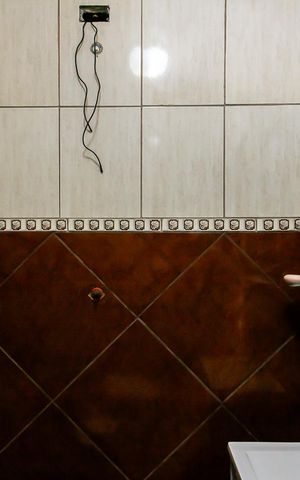 Casa à venda com 147m², 2 quartos e 1 vaga Casa à venda com 147m², 2 quartos e 1 vagaBanheiro Social