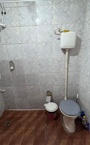 Casa à venda com 286m², 3 quartos e 1 vaga Casa à venda com 286m², 3 quartos e 1 vagaCasa 2 - Banheiro Social
