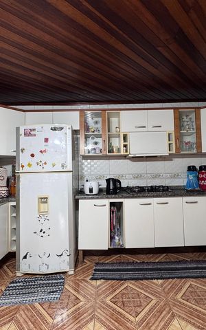 Casa à venda com 286m², 3 quartos e 1 vaga Casa à venda com 286m², 3 quartos e 1 vagaCozinha