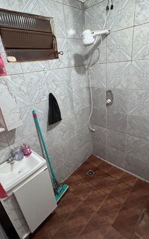 Casa à venda com 286m², 3 quartos e 1 vaga Casa à venda com 286m², 3 quartos e 1 vagaCasa 2 - Banheiro Social