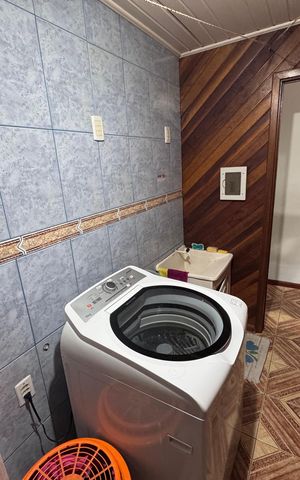 Casa à venda com 286m², 3 quartos e 1 vaga Casa à venda com 286m², 3 quartos e 1 vagaÁrea de Serviço